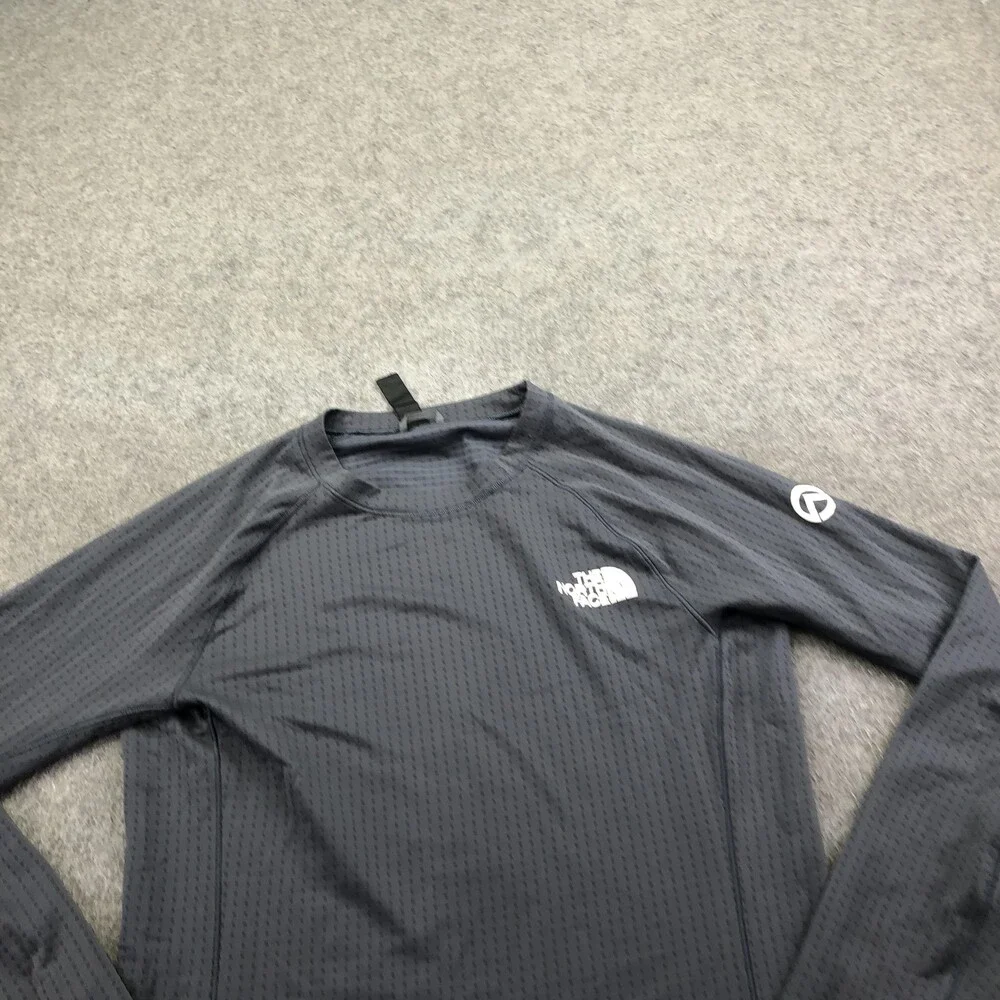 The North Face Shirt Mens Small Gray Long Sleeve Baselayer Top Performance